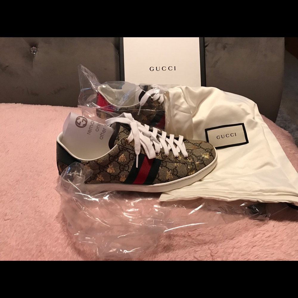 Gucci shoes size 37